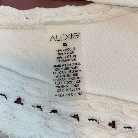 ALEXIS Buras Knit Crop Top - Picture 7 of 8